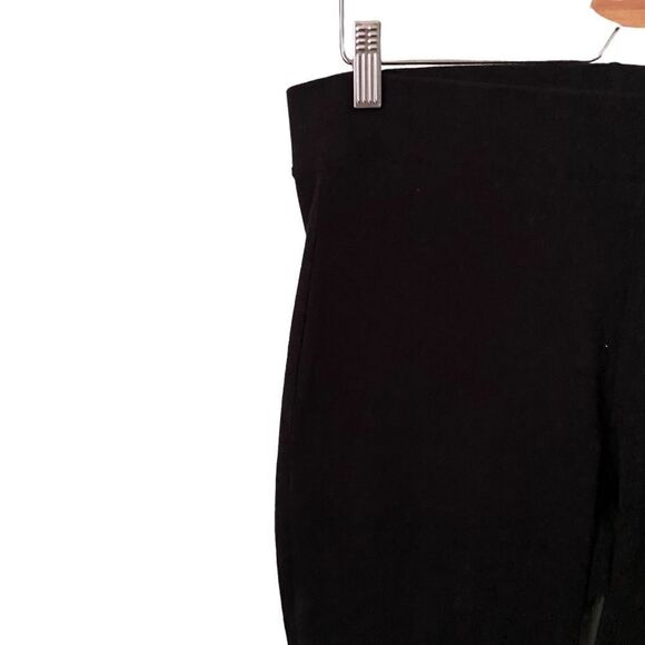 Torrid Basic High Rise Black Legging in Size 2 - Picture 5 of 8
